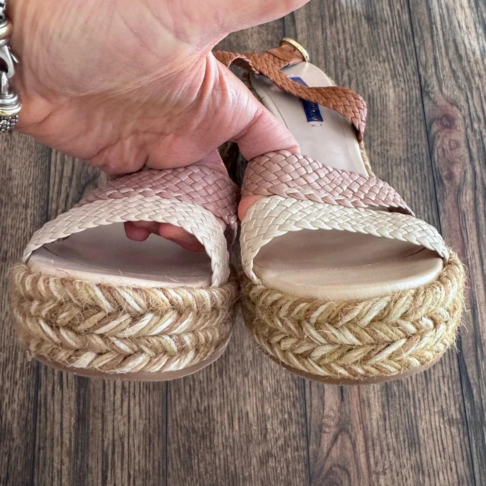 Stuart Weitzman Elsie Wedge Sandal SZ 8 Beige Combo Woven